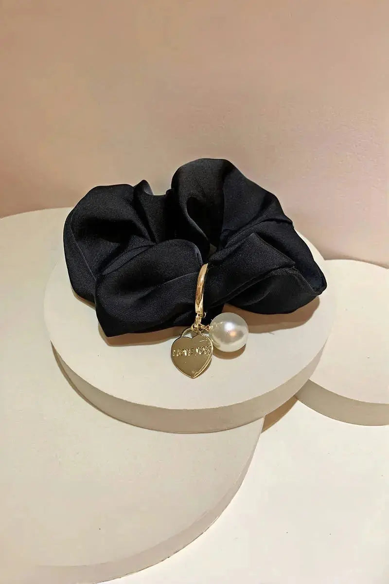 Solid Satin Scrunchies β Detachable Chain Accent β¨π€