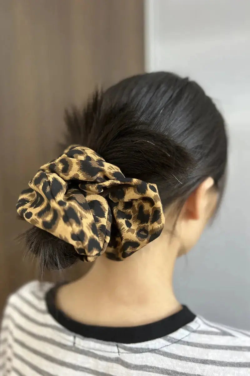 Leopard Print Scrunchies – Wild Animal Hair Rings 🐆✨
